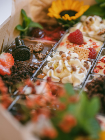 Box słodkości 12 szt